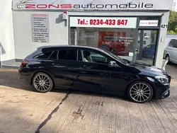 Nachtschwarz Gebraucht 2017 Mercedes CLA200 Shooting Brake AMG line Kombi | 20.950 € (Guter Preis)