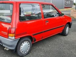 Rot Gebraucht 1989 Daihatsu Cuore Kleinwagen | 2.350 €