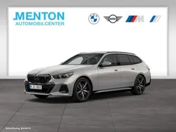 Silber Neu 2025 BMW i5 M Sport Limousine | 75.990 € (Fairer Preis)
