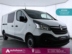 Weiß Gebraucht 2022 Renault Trafic Komfort Van / Kleinbus | 17.770 € (Fairer Preis)