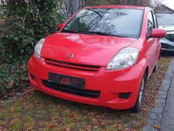 Rot Gebraucht 2010 Daihatsu Sirion Kleinwagen | 1.500 €