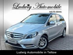 Silber Gebraucht 2012 Mercedes B180 Van / Kleinbus | 13.450 € (Fairer Preis)