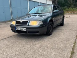 Grau Gebraucht 2005 Skoda Octavia Kombi | 1.000 € (Guter Preis)