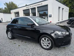 Schwarz Gebraucht 2011 Audi A1 Attraction Kleinwagen | 5.290 € (Superpreis)