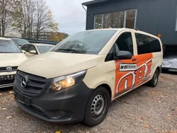 Beige Gebraucht 2016 Mercedes Vito Van / Kleinbus | 9.950 €