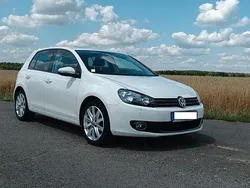 Weiß Gebraucht 2012 VW Golf VII Highline Limousine | 8.300 € (Fairer Preis)