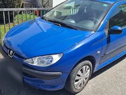 Blau Gebraucht 2006 Peugeot 206 Kleinwagen | 1.600 € (Fairer Preis)