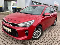 Rot Gebraucht 2019 Kia Rio DREAM-TEAM Edition Kleinwagen | 10.999 € (Fairer Preis)