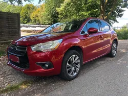 Rot Gebraucht 2012 Citroën DS4 Chic Kleinwagen | 2.450 € (Teuer)
