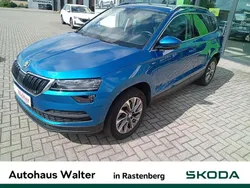 Blau Gebraucht 2021 Skoda Karoq Clever SUV | 22.900 € (Fairer Preis)