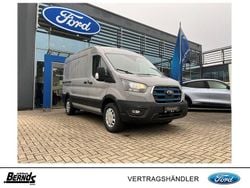 Gray matter (metallic) Gebraucht 2022 Ford E-Transit Trend Van | 36.295 € (Guter Preis)