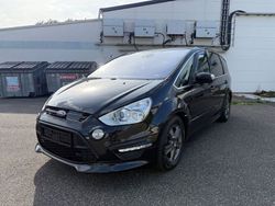 Schwarz Gebraucht 2014 Ford S-MAX Titanium S Van / Kleinbus | 10.990 € (Etwas zu teuer)