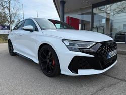 Weiß Gebraucht 2025 Audi RS3 Sportback Sport Kleinwagen | 57.890 €