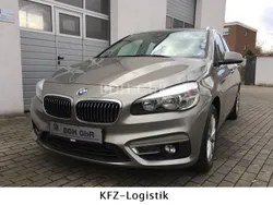 Silber metallic Gebraucht 2014 BMW 218 Active Tourer Luxury Line Van / Kleinbus | 17.800 € (Etwas zu teuer)