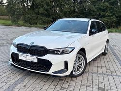 Weiß Gebraucht 2022 BMW 320e M Sport Kombi | 32.900 € (Fairer Preis)