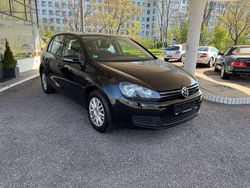 Deep black perleffekt Gebraucht 2009 VW Golf VI Trendline Kleinwagen | 4.600 € (Fairer Preis)