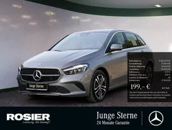 Grau Gebraucht 2024 Mercedes B250e Advanced Van / Kleinbus | 32.482 € (Fairer Preis)