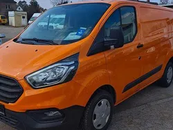 Orange Gebraucht 2019 Ford Transit Custom Trend Van / Kleinbus | 9.900 € (Guter Preis)