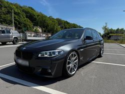 Grau Gebraucht 2011 BMW 535 M Sport Kombi | 9.999 € (Etwas zu teuer)