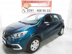 Blau Gebraucht 2016 Renault Captur Life SUV | 9.700 € (Fairer Preis)