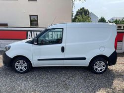 Colore esterno (weiß) Gebraucht 2019 Fiat Doblò Van / Kleinbus | 11.950 € (Fairer Preis)