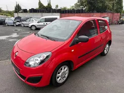Rot Gebraucht 2010 Renault Twingo Kleinwagen | 1.750 € (Guter Preis)