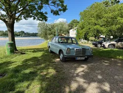 Blau Gebraucht 1969 Mercedes 250/8 Limousine | 10.900 €