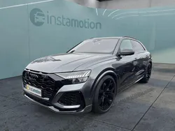 Grau Gebraucht 2024 Audi RS Q8 SUV | 122.499 € (Guter Preis)