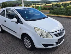 Weiß Gebraucht 2007 Opel Corsa Limousine | 900 € (Superpreis)