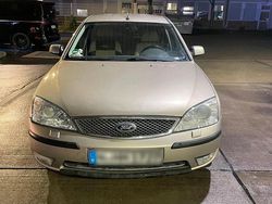 Beige Gebraucht 2005 Ford Mondeo Limousine | 2.500 € (Fairer Preis)