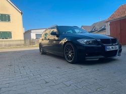 Blau Gebraucht 2007 BMW 335 Performance Kombi | 10.700 € (Guter Preis)