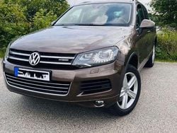Braun Gebraucht 2010 VW Touareg Exclusive SUV | 10.000 € (Guter Preis)