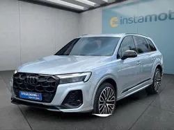 Silber Gebraucht 2024 Audi Q7 SUV | 84.649 € (Teuer)