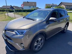 Braun Gebraucht 2017 Toyota RAV4 Hybrid Edition-S SUV | 19.950 € (Guter Preis)