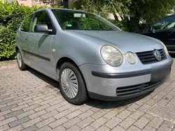 Silber Gebraucht 2002 VW Polo Kleinwagen | 1.100 € (Guter Preis)