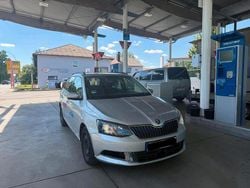 Silber Gebraucht 2016 Skoda Fabia Kombi | 3.200 € (Fairer Preis)