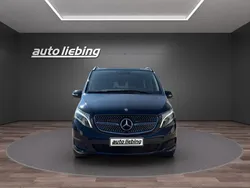 Cavansitblau metallic Gebraucht 2016 Mercedes V250 Edition Van / Kleinbus | 37.987 € (Guter Preis)