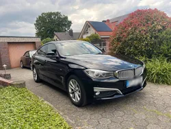 Schwarz Gebraucht 2011 BMW 320 Limousine | 13.500 €