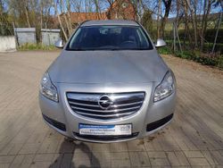 Argon silber/ice silver (m2) Gebraucht 2011 Opel Insignia Selection Kombi | 7.499 € (Teuer)