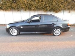Schwarz Gebraucht 2009 BMW 318 Comfort Edition Limousine | 5.899 € (Fairer Preis)