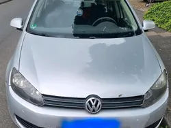 Silber Gebraucht 2011 VW Golf VI Kombi | 2.005 € (Fairer Preis)