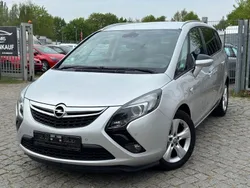 Silber Gebraucht 2013 Opel Zafira Tourer Active Van / Kleinbus | 4.490 € (Fairer Preis)