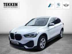 Weiss Gebraucht 2022 BMW X1 Advantage SUV | 23.890 € (Fairer Preis)