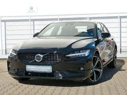 Onyx black / metallic Gebraucht 2024 Volvo S60 Plus Limousine | 33.990 € (Fairer Preis)