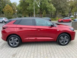 Rot Gebraucht 2023 Opel Grandland X Elegance SUV | 27.600 € (Fairer Preis)