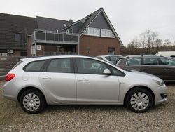 Silber Gebraucht 2015 Opel Astra Kombi | 5.980 € (Fairer Preis)