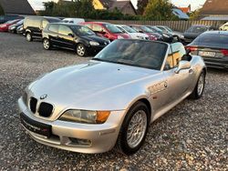 Silber Gebraucht 2002 BMW Z3 Cabrio | 8.990 €