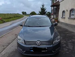 Grau Gebraucht 2011 VW Passat Highline Kombi | 4.499 € (Superpreis)