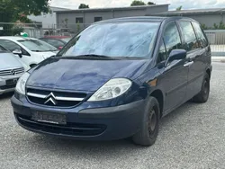Blau Gebraucht 2006 Citroën C8 Comfort Van / Kleinbus | 690 € (Superpreis)