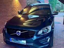Grau Gebraucht 2016 Volvo XC60 R-Design SUV | 17.500 € (Guter Preis)